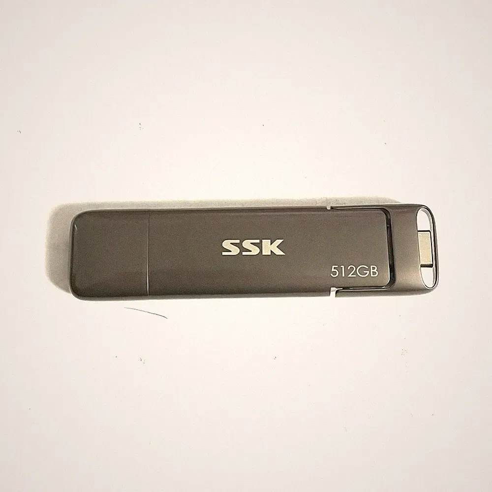 SSK External USB C SSD Flash Drive 512GB, Up to 550MB/s 2-in-1 Type C
